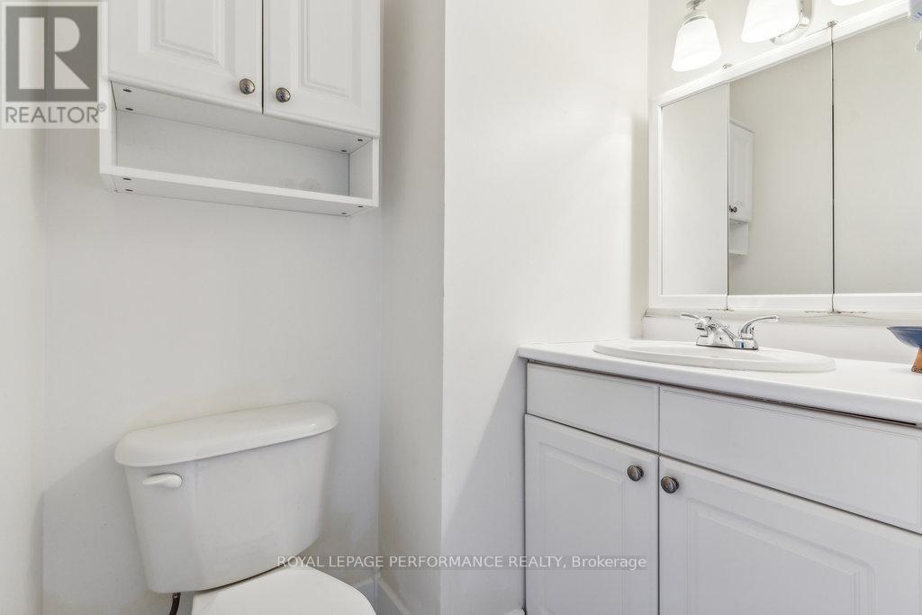 












1932 MARQUIS AVENUE

,
Ottawa,




Ontario
K1J8J2

