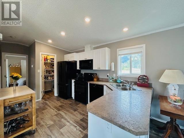 












235 AYLMER Road Unit# 13

,
Chase,




British Columbia
V0E1M0

