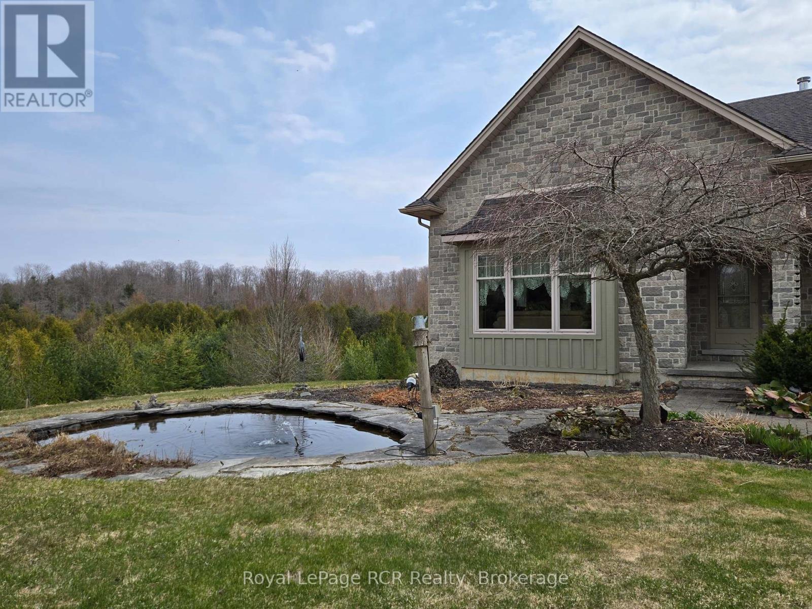 












243392 SOUTHGATE RD 24 ROAD

,
Southgate,




Ontario
N0G1R0

