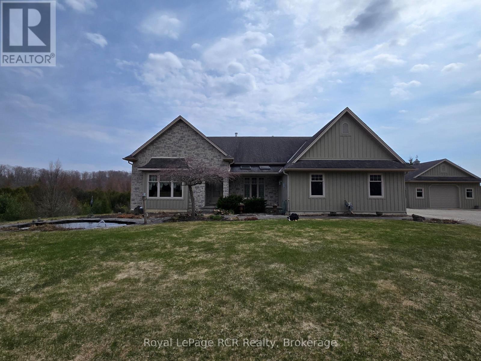 












243392 SOUTHGATE RD 24 ROAD

,
Southgate,




Ontario
N0G1R0

