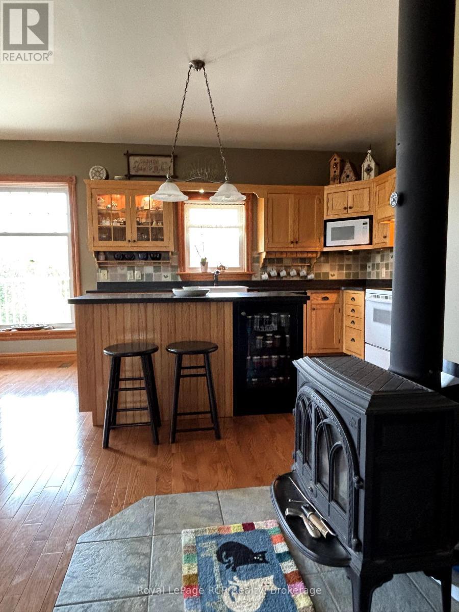 












243392 SOUTHGATE RD 24 ROAD

,
Southgate,




Ontario
N0G1R0

