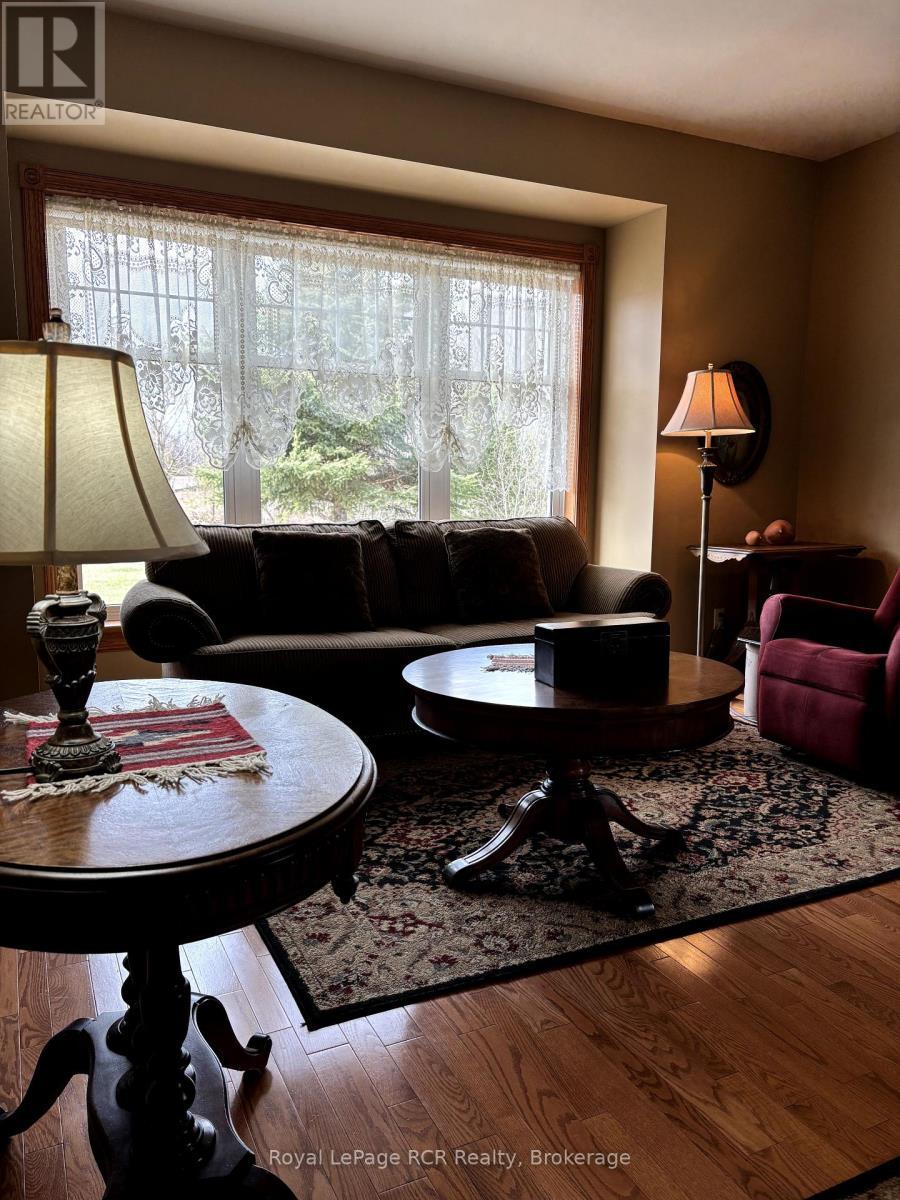 












243392 SOUTHGATE RD 24 ROAD

,
Southgate,




Ontario
N0G1R0


