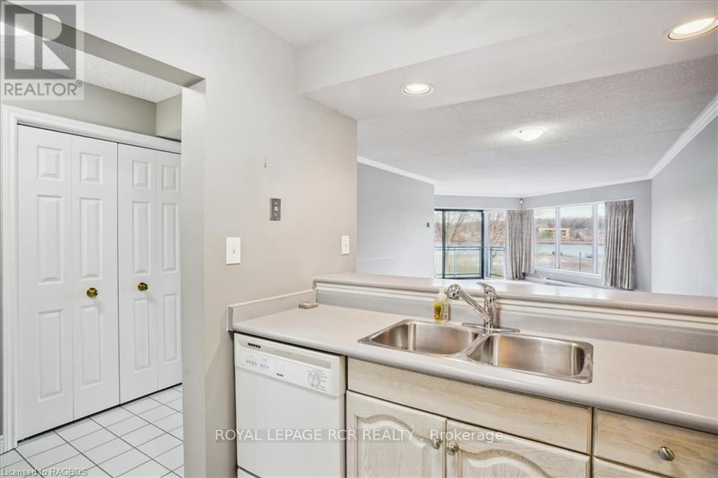 












303 - 1455 2ND AVENUE W

,
Owen Sound,




Ontario
N4K6V3

