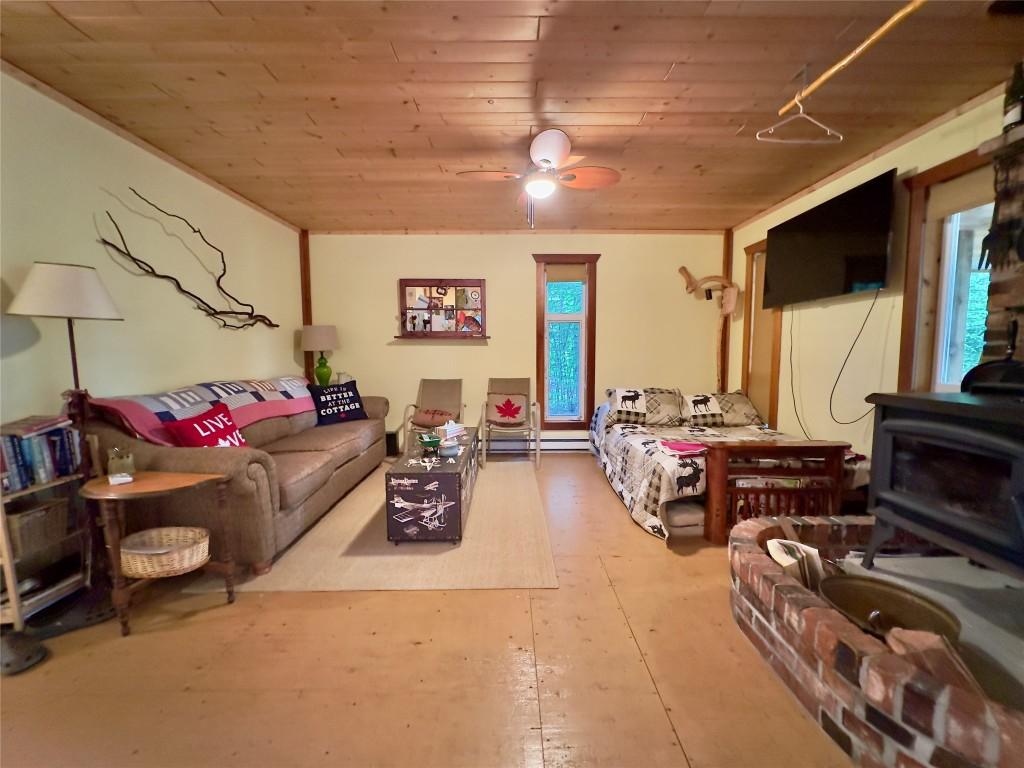 









3525


Enderby Mabel Lake

Road, 18,
Enderby,




BC
V0E 1V5

