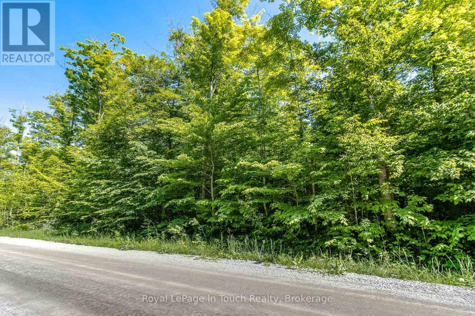 












LOT 23 CONCESSION 17 ROAD W

,
Tiny,







Ontario
L9M0K6

