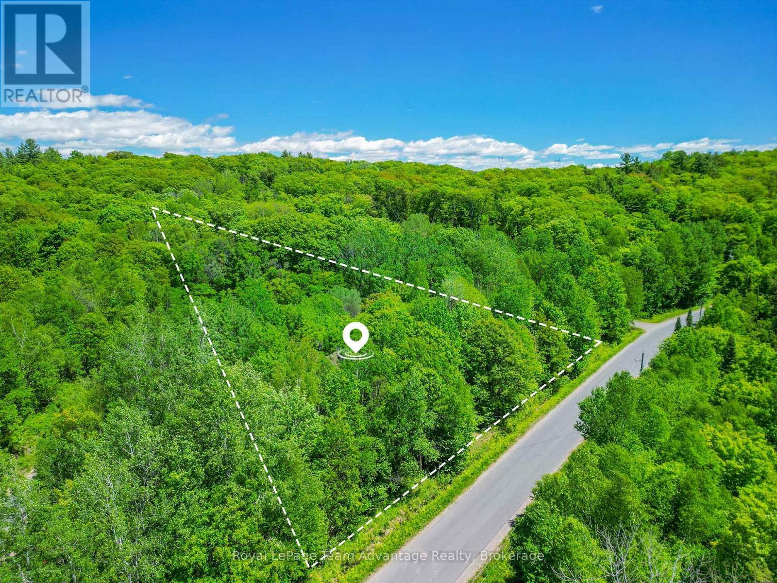 












4 MOUNTAIN BASIN DRIVE

,
McDougall,







Ontario
P2A2W9


