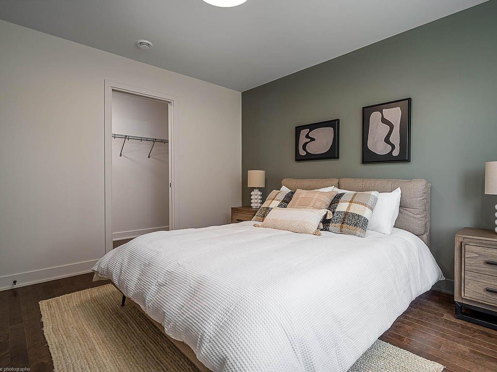 









1636


Rue de la Soeur-Joseph-Émilien

,
Joliette,




QC
J6E9K5

