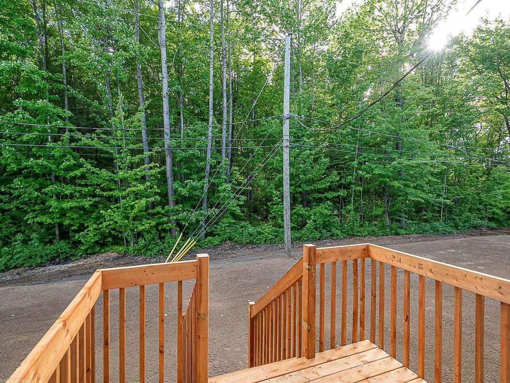 









1636


Rue de la Soeur-Joseph-Émilien

,
Joliette,




QC
J6E9K5

