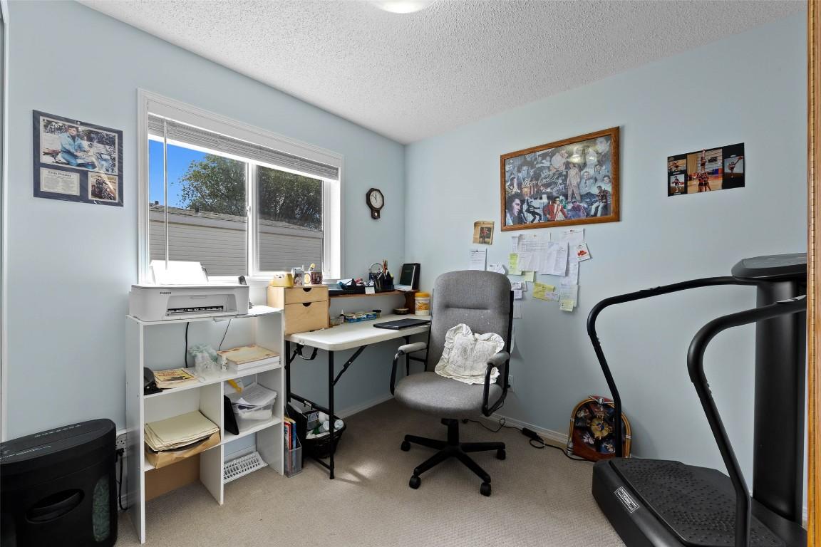 









240


G & M

Road, 29,
Kamloops,




BC
V2H 1P8

