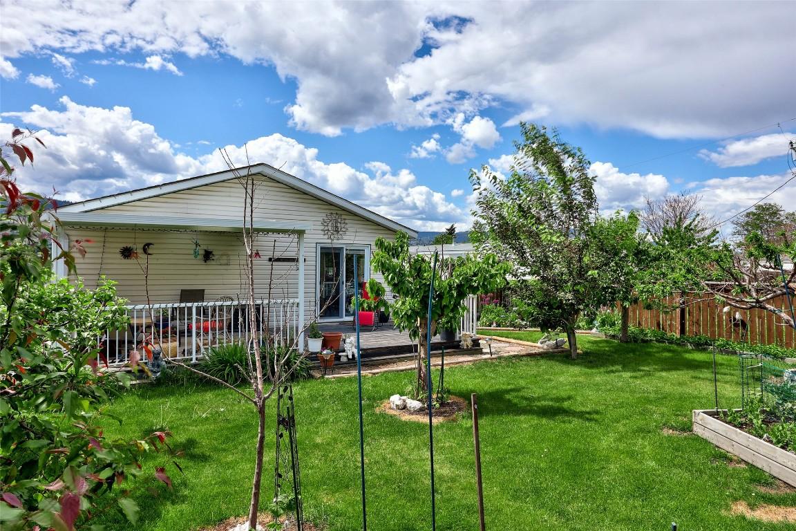 









240


G & M

Road, 29,
Kamloops,




BC
V2H 1P8

