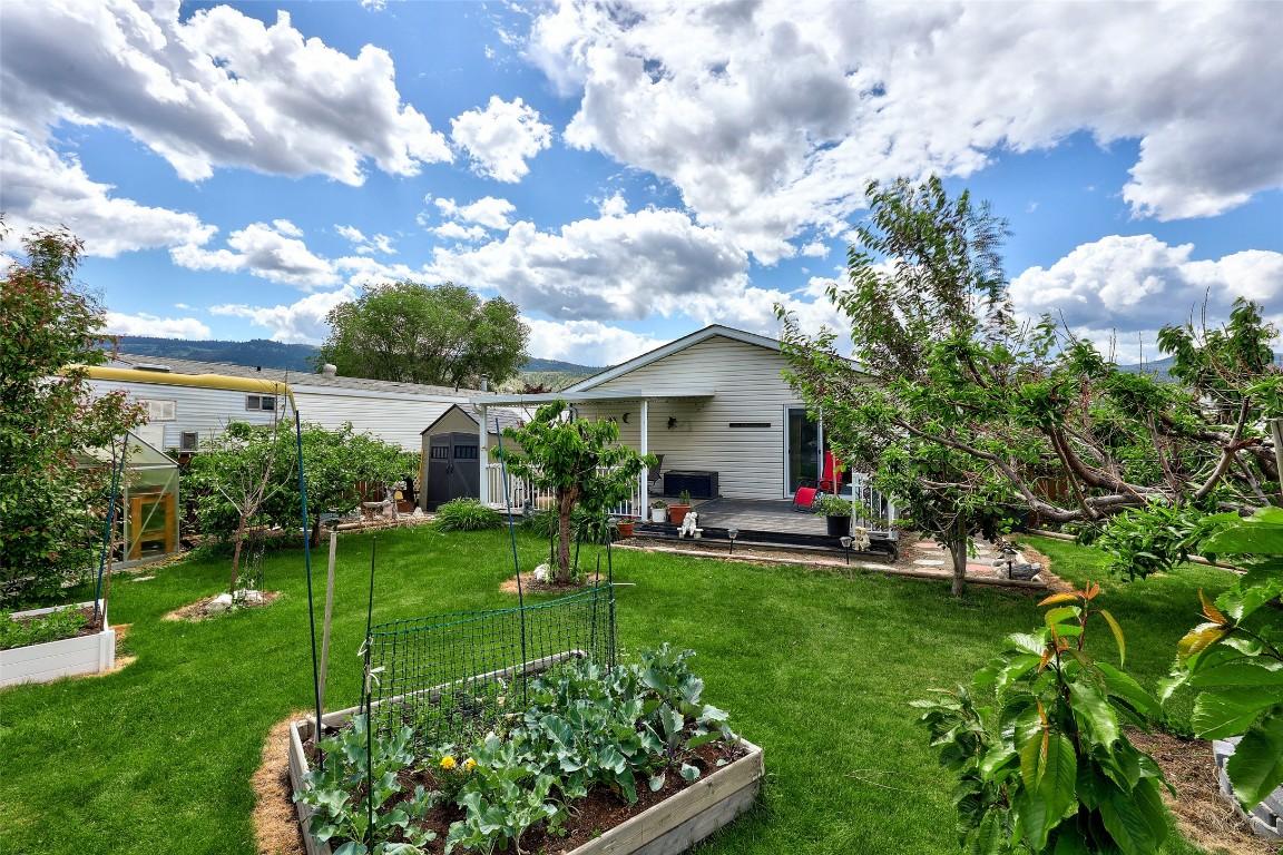 









240


G & M

Road, 29,
Kamloops,




BC
V2H 1P8

