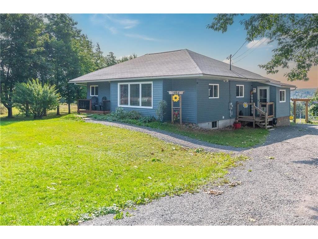 









1952


RTE 106 ALLISON

,
Allison,




NB
E1G 4K7

