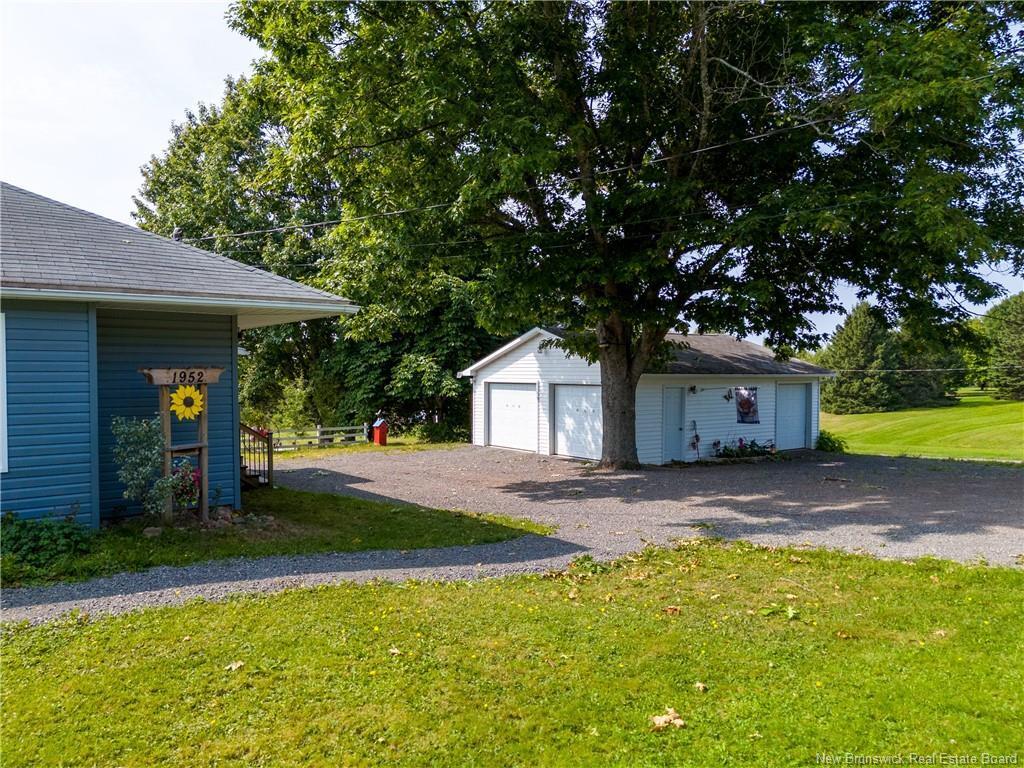 









1952


RTE 106 ALLISON

,
Allison,




NB
E1G 4K7

