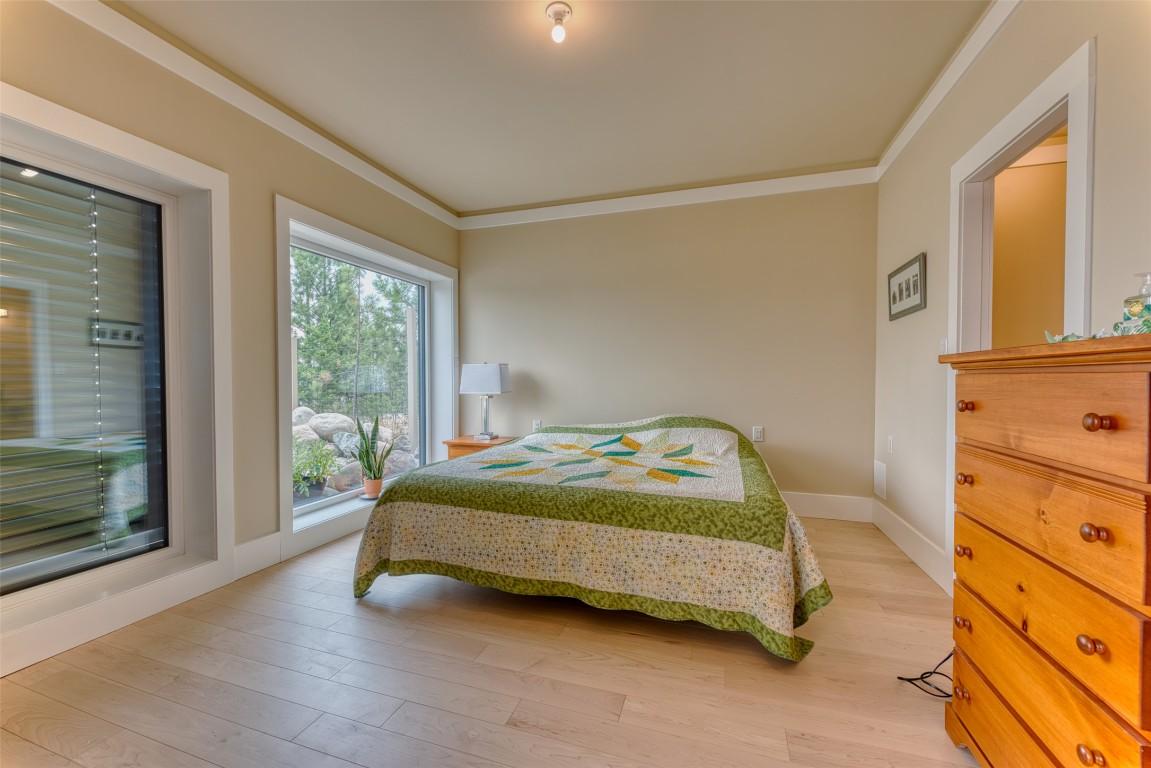 









514


Mountain

Drive,
Vernon,




BC
V1H 2B8

