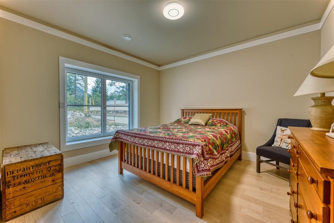 









514


Mountain

Drive,
Vernon,




BC
V1H 2B8

