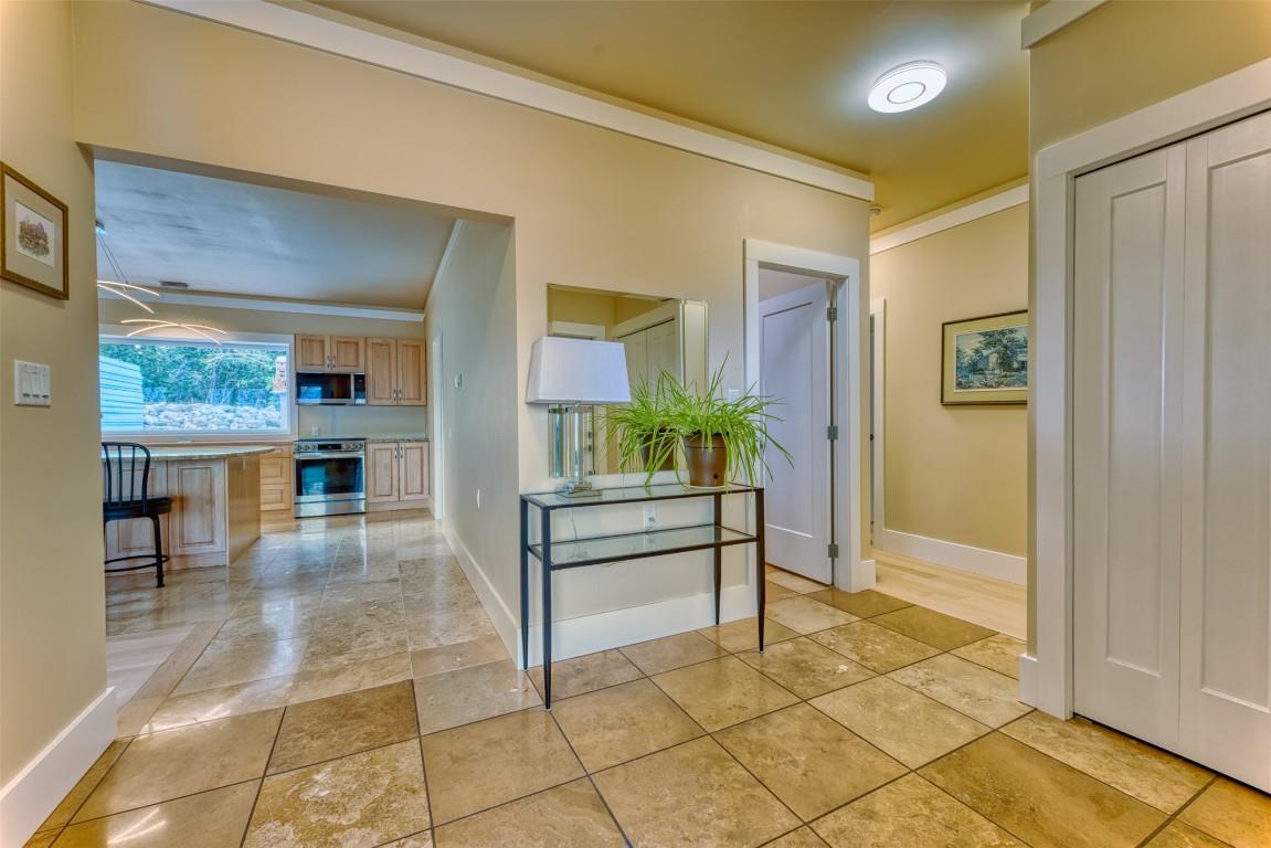









514


Mountain

Drive,
Vernon,




BC
V1H 2B8

