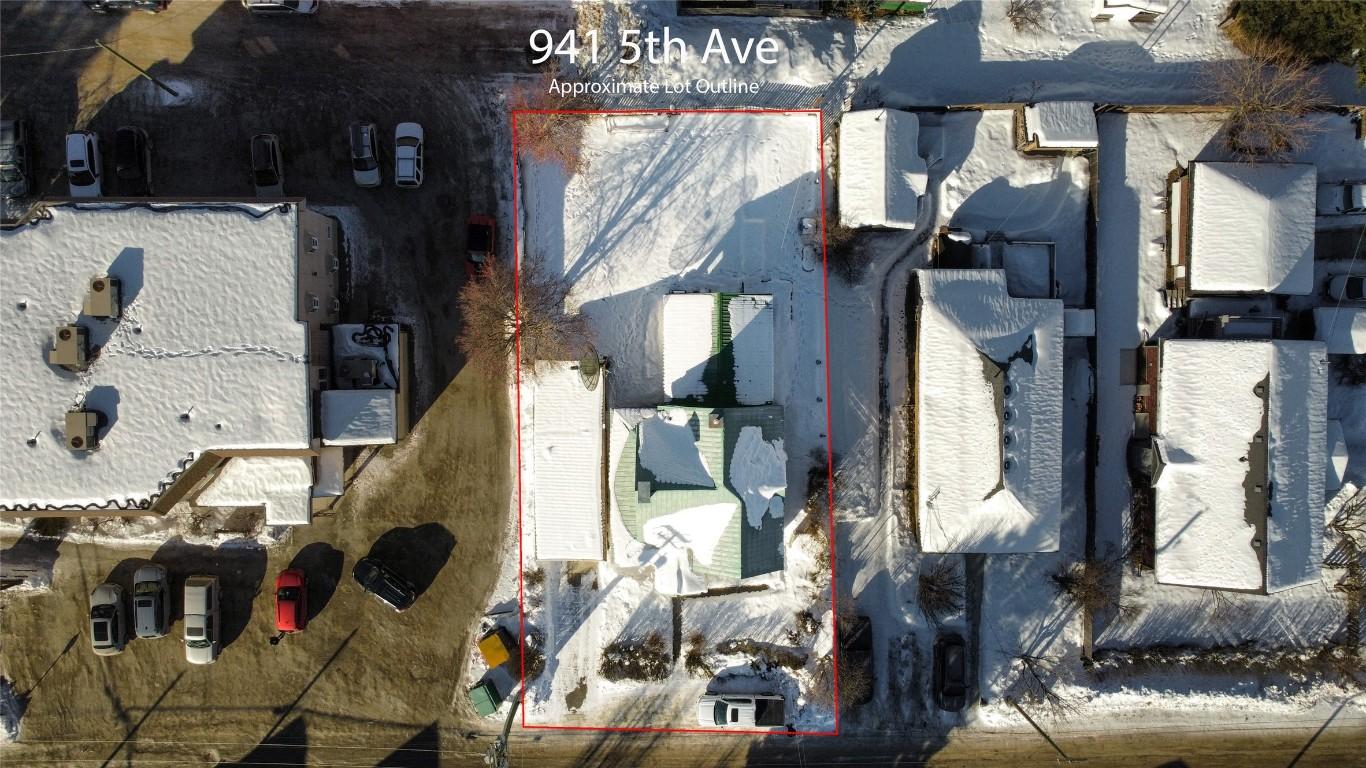 









941


5th

Avenue,
Fernie,




BC
V0B 1M0

