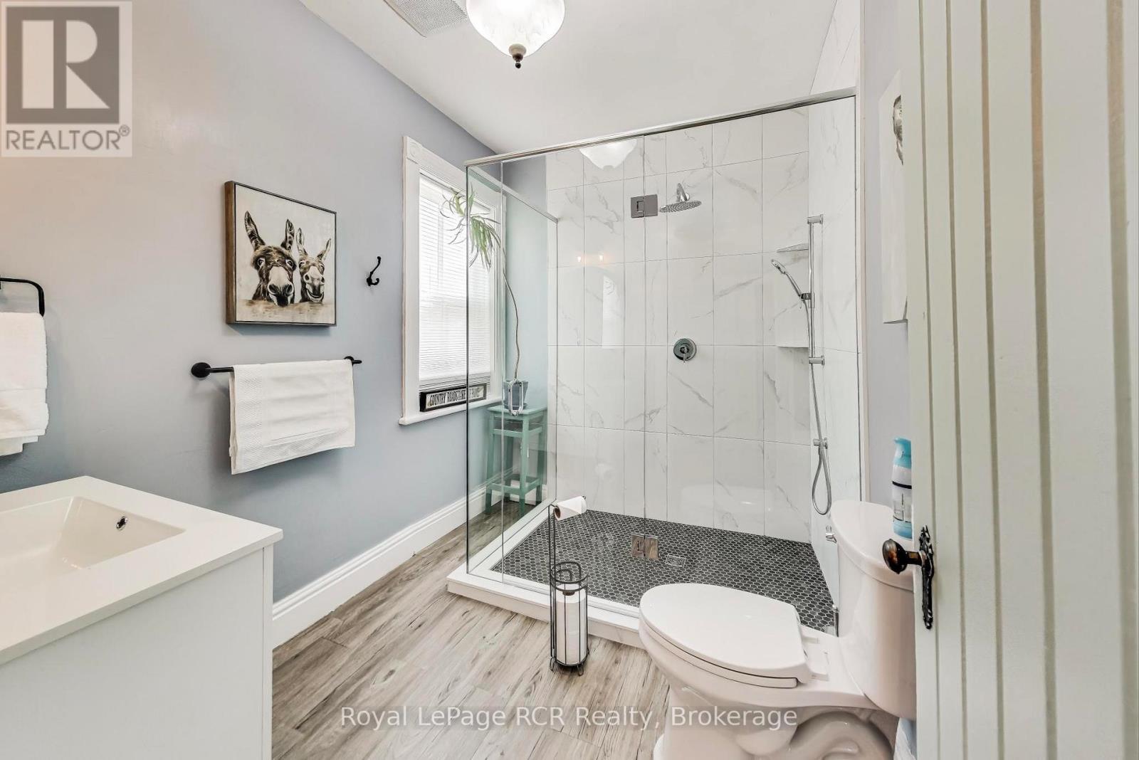 












726004 22B SIDE ROAD

,
Grey Highlands,




Ontario
N4L1W6

