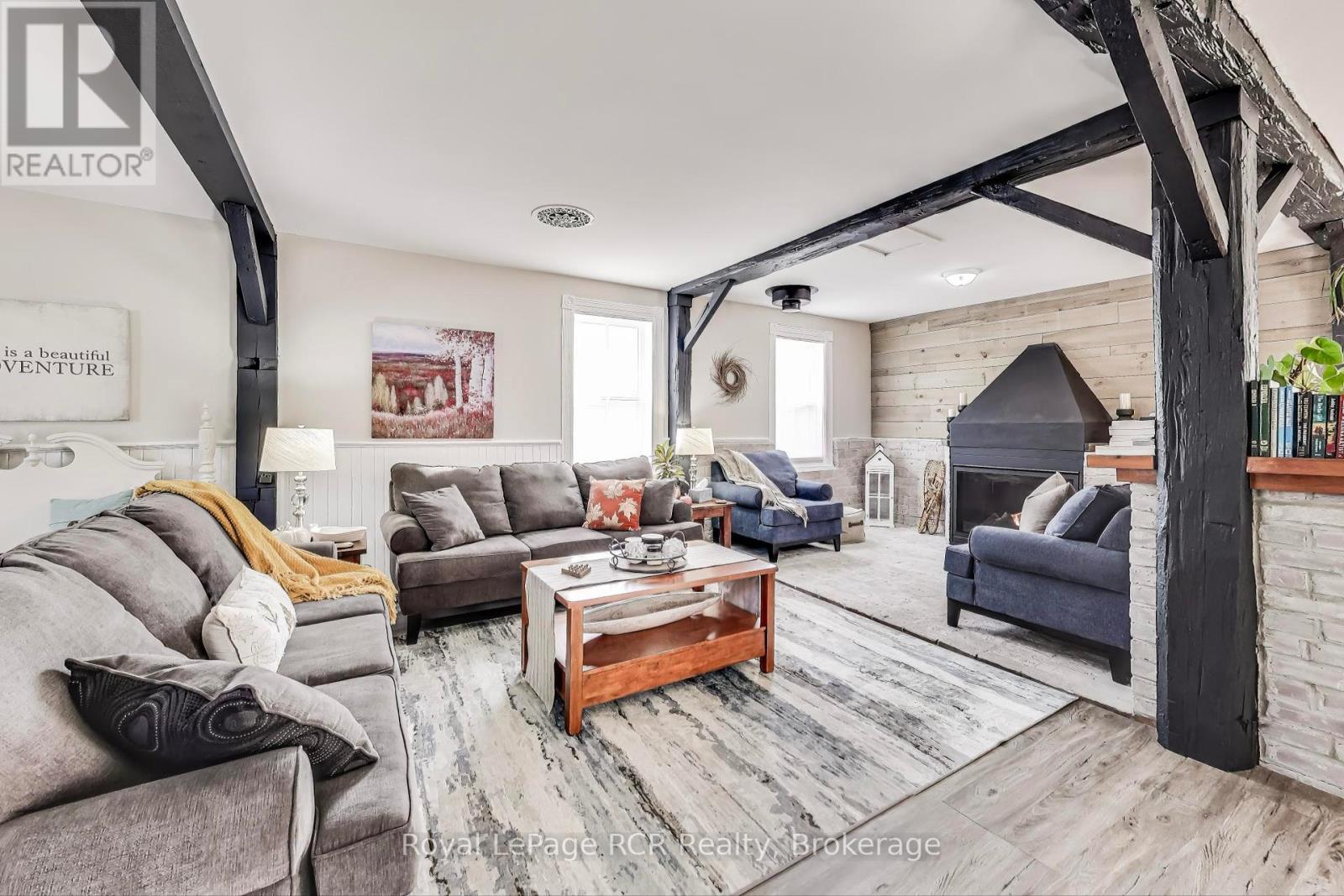 












726004 22B SIDE ROAD

,
Grey Highlands,




Ontario
N4L1W6

