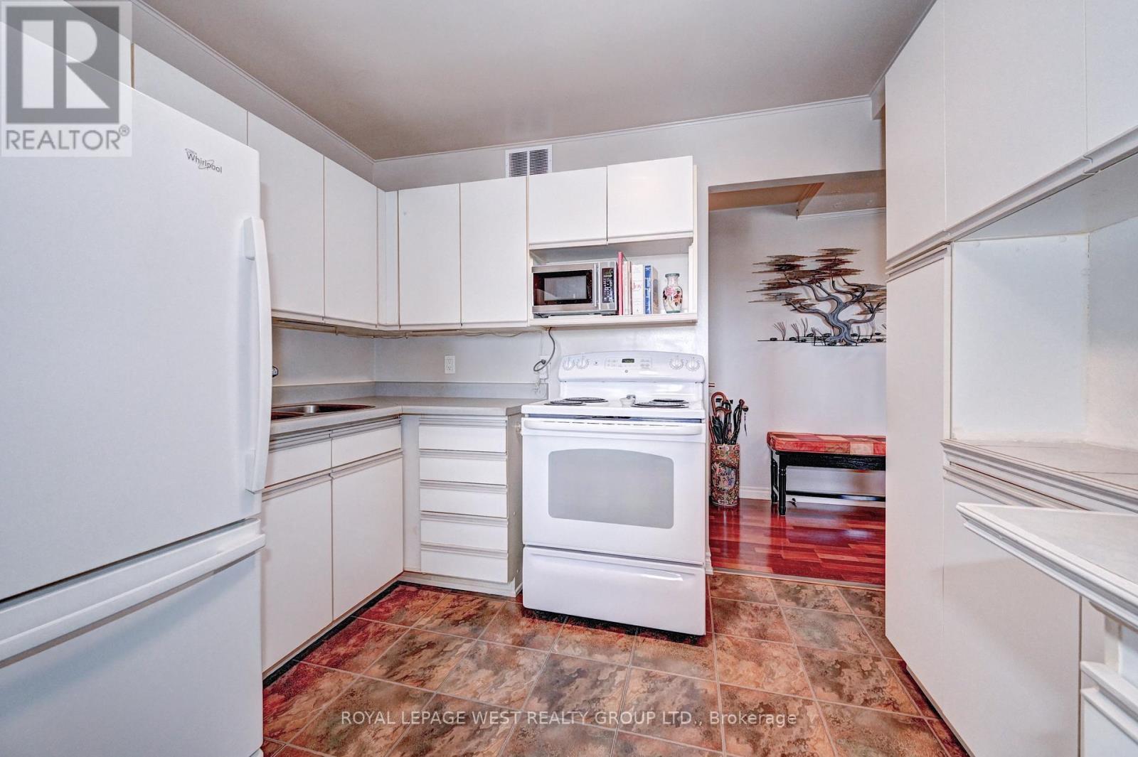 












508 - 58 BRIDGEPORT ROAD E

,
Waterloo,




Ontario
N2J4H5

