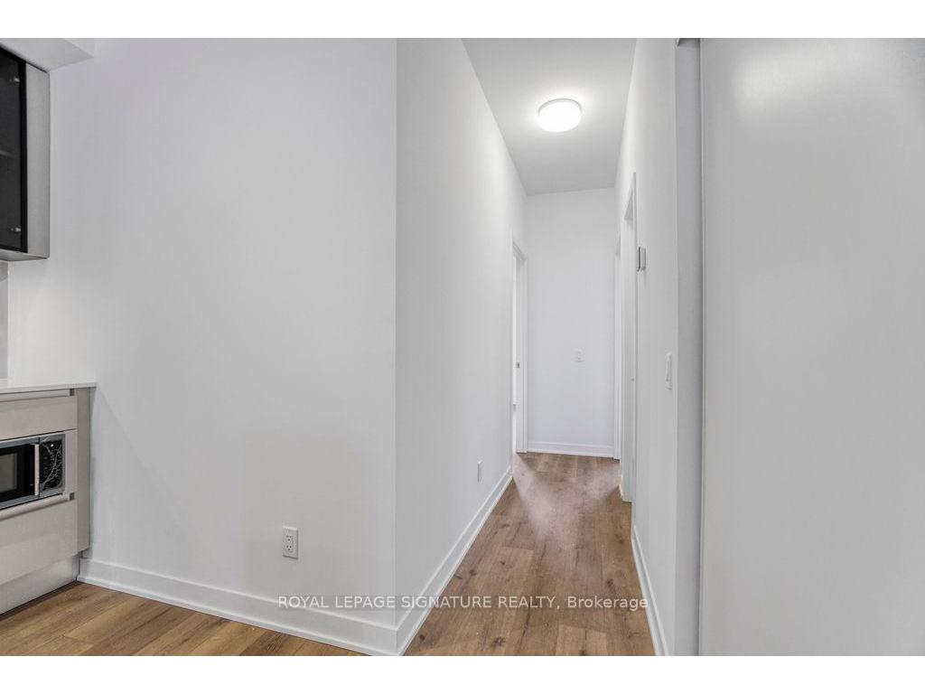 









3025


Trailside

Drive, 147,
Oakville,




ON
L6M 4M2

