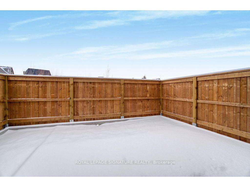 









3025


Trailside

Drive, 147,
Oakville,




ON
L6M 4M2


