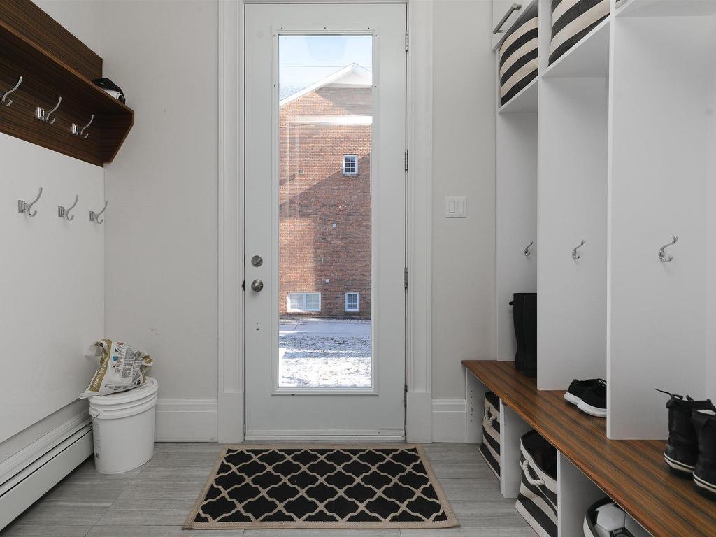 












545 Young Avenue

,
Halifax,




NS
B3H 2V4

