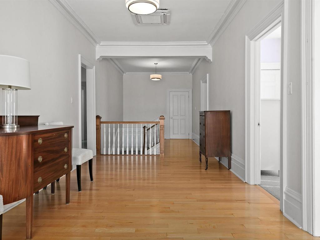 












545 Young Avenue

,
Halifax,




NS
B3H 2V4

