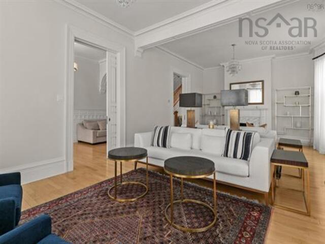












545 Young Avenue

,
Halifax,




NS
B3H 2V4

