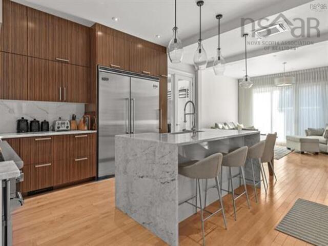 












545 Young Avenue

,
Halifax,




NS
B3H 2V4

