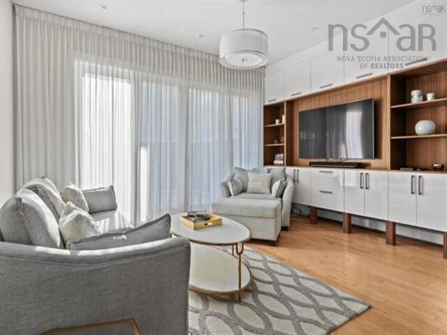 












545 Young Avenue

,
Halifax,




NS
B3H 2V4

