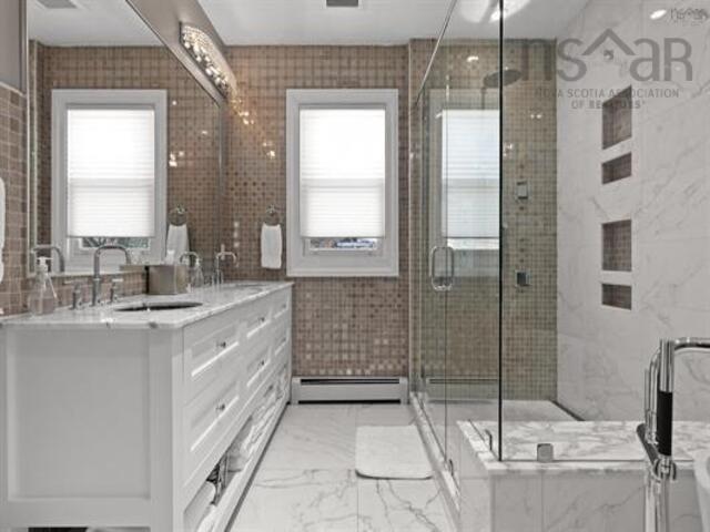 












545 Young Avenue

,
Halifax,




NS
B3H 2V4

