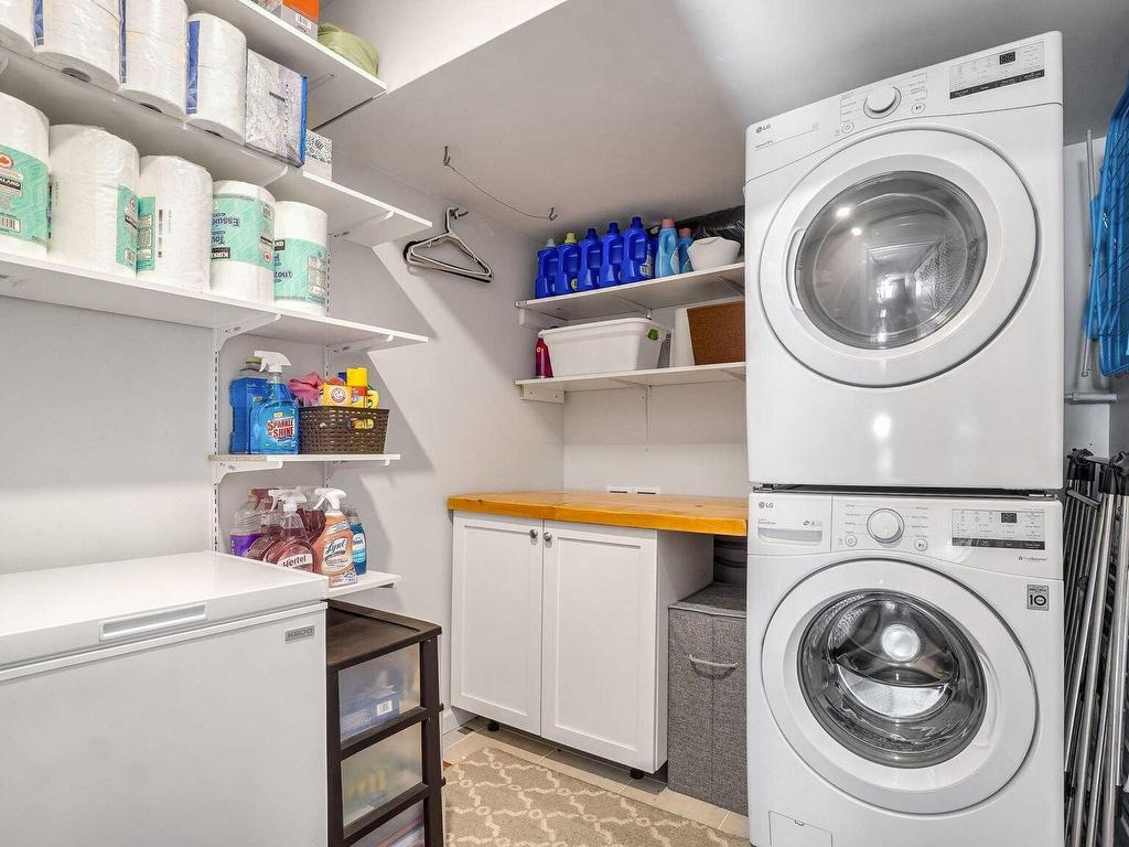 









730


Rue des Patriotes

,
Saint-Jérôme,




QC
J7Z0G2

