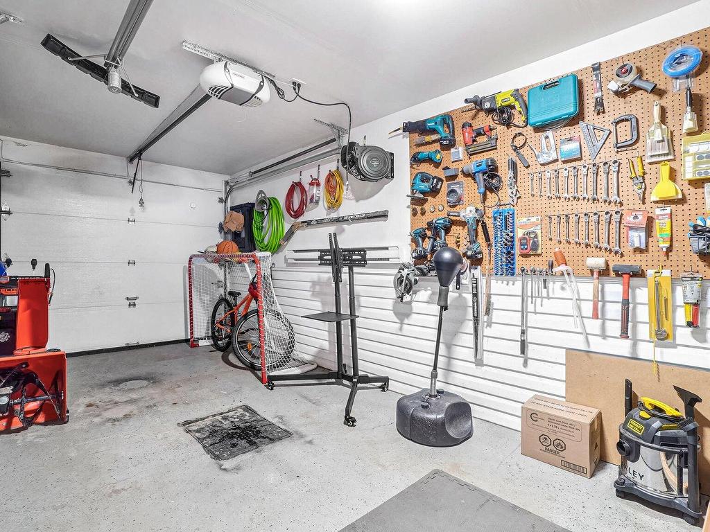 









730


Rue des Patriotes

,
Saint-Jérôme,




QC
J7Z0G2

