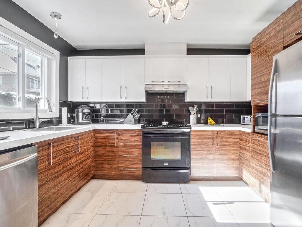 









730


Rue des Patriotes

,
Saint-Jérôme,




QC
J7Z0G2

