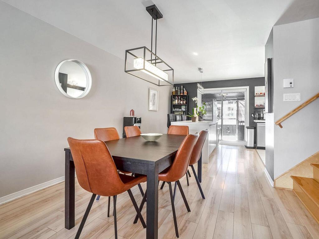 









730


Rue des Patriotes

,
Saint-Jérôme,




QC
J7Z0G2

