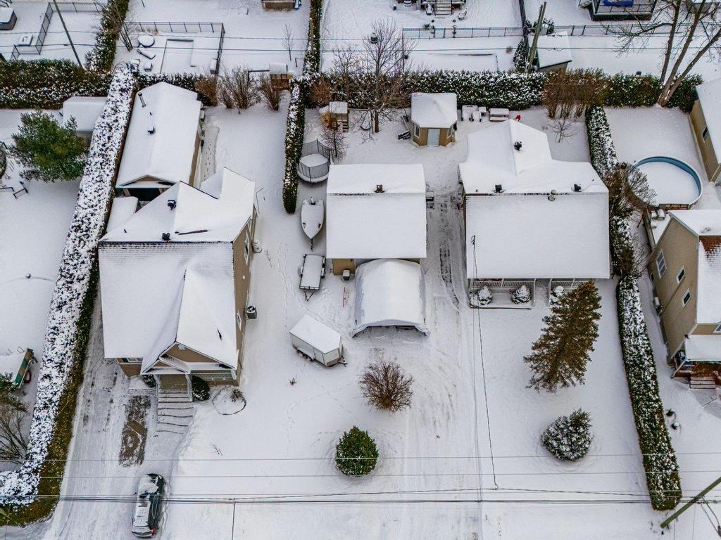 












Rue Lareau

,
Carignan,







QC
J3L0J3

