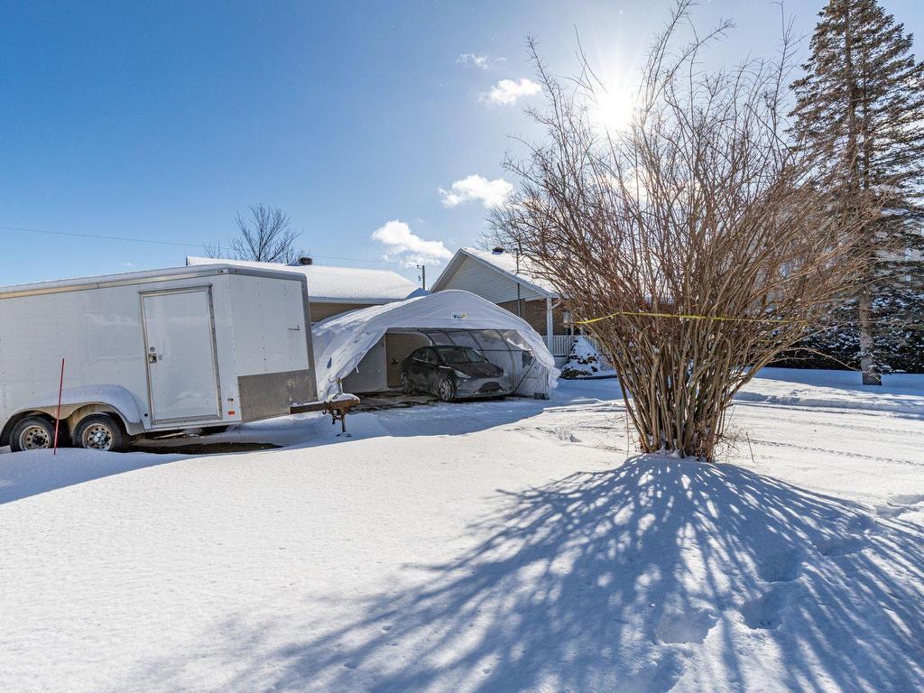 












Rue Lareau

,
Carignan,







QC
J3L0J3

