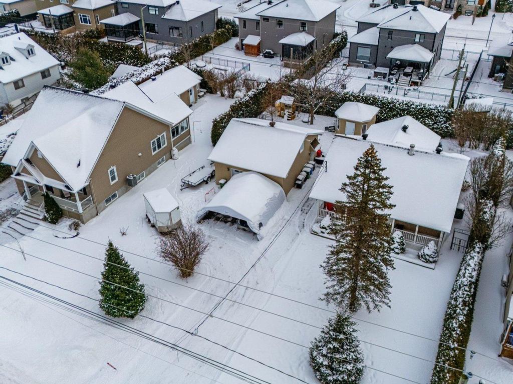 












Rue Lareau

,
Carignan,







QC
J3L0J3

