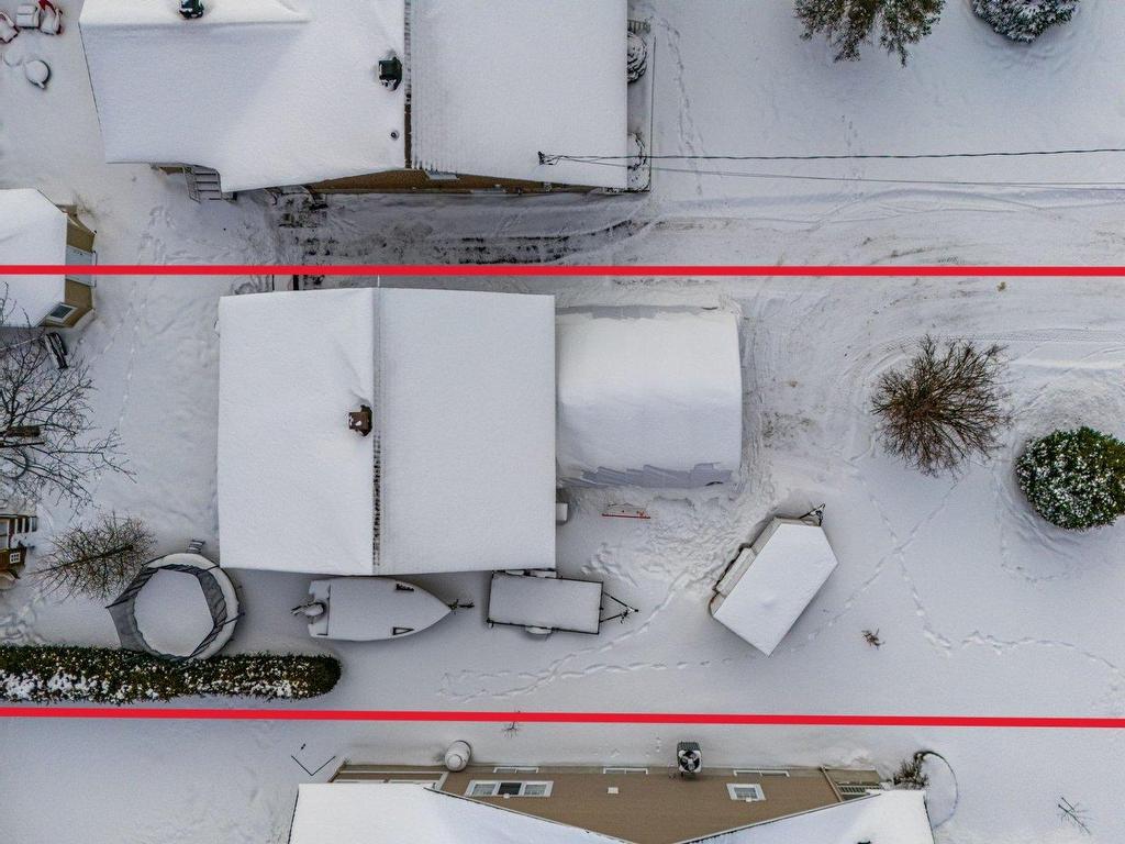 












Rue Lareau

,
Carignan,







QC
J3L0J3

