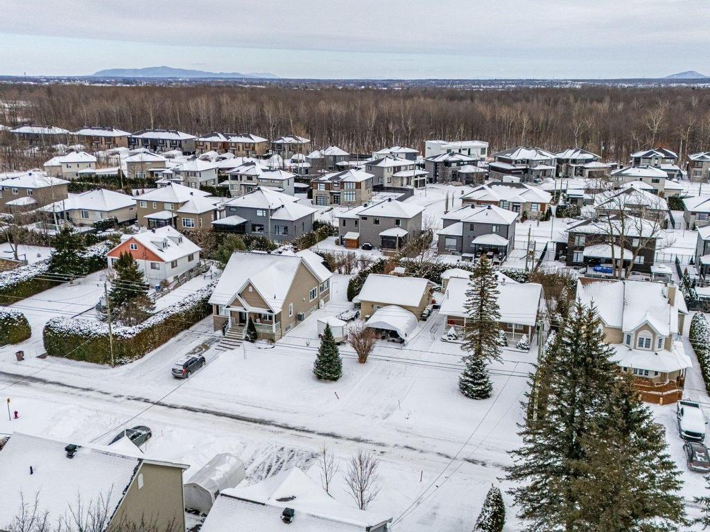 












Rue Lareau

,
Carignan,







QC
J3L0J3

