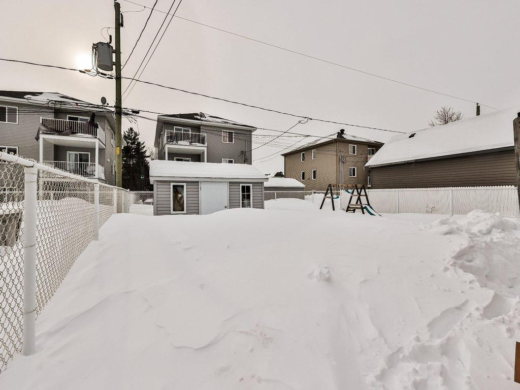 









761


Rue des Moissons

,
Saint-Lin/Laurentides,




QC
J5M0J1

