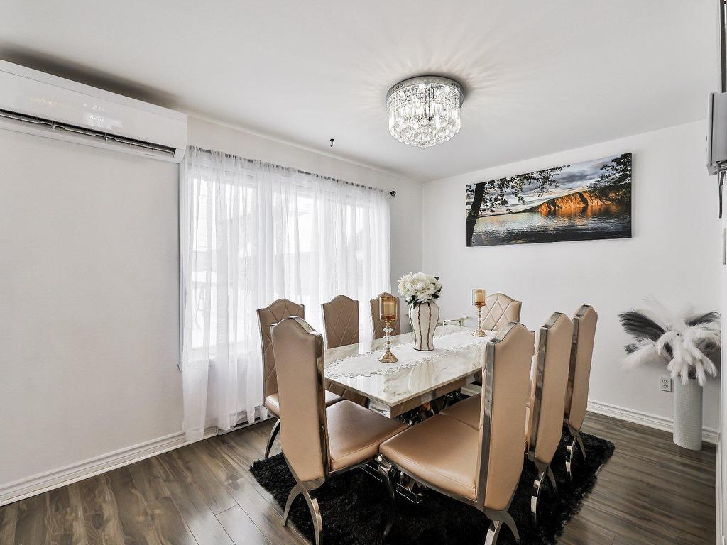 









761


Rue des Moissons

,
Saint-Lin/Laurentides,




QC
J5M0J1

