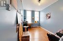Apt 2