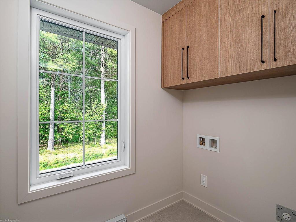 









1722


Rue de la Soeur-Joseph-Émilien

,
Joliette,




QC
J6E9K5

