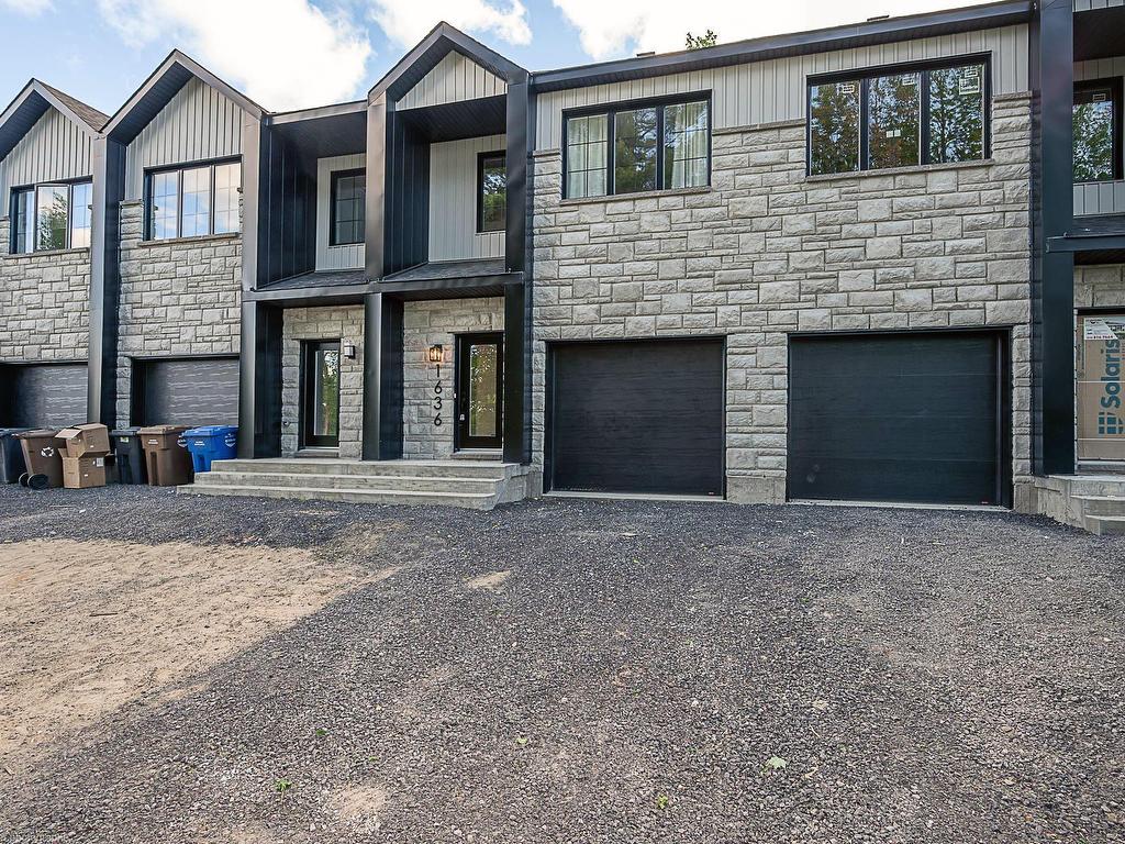 









1722


Rue de la Soeur-Joseph-Émilien

,
Joliette,




QC
J6E9K5

