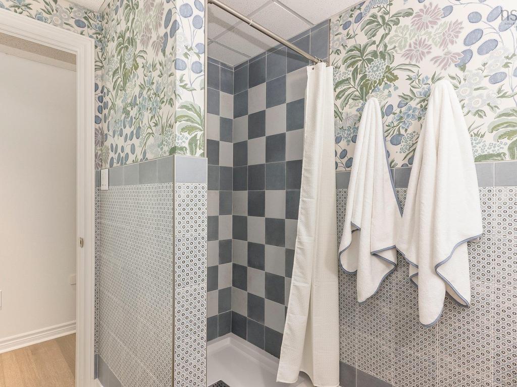 












6634 South Street

,
Halifax,




NS
B3H 1V2

