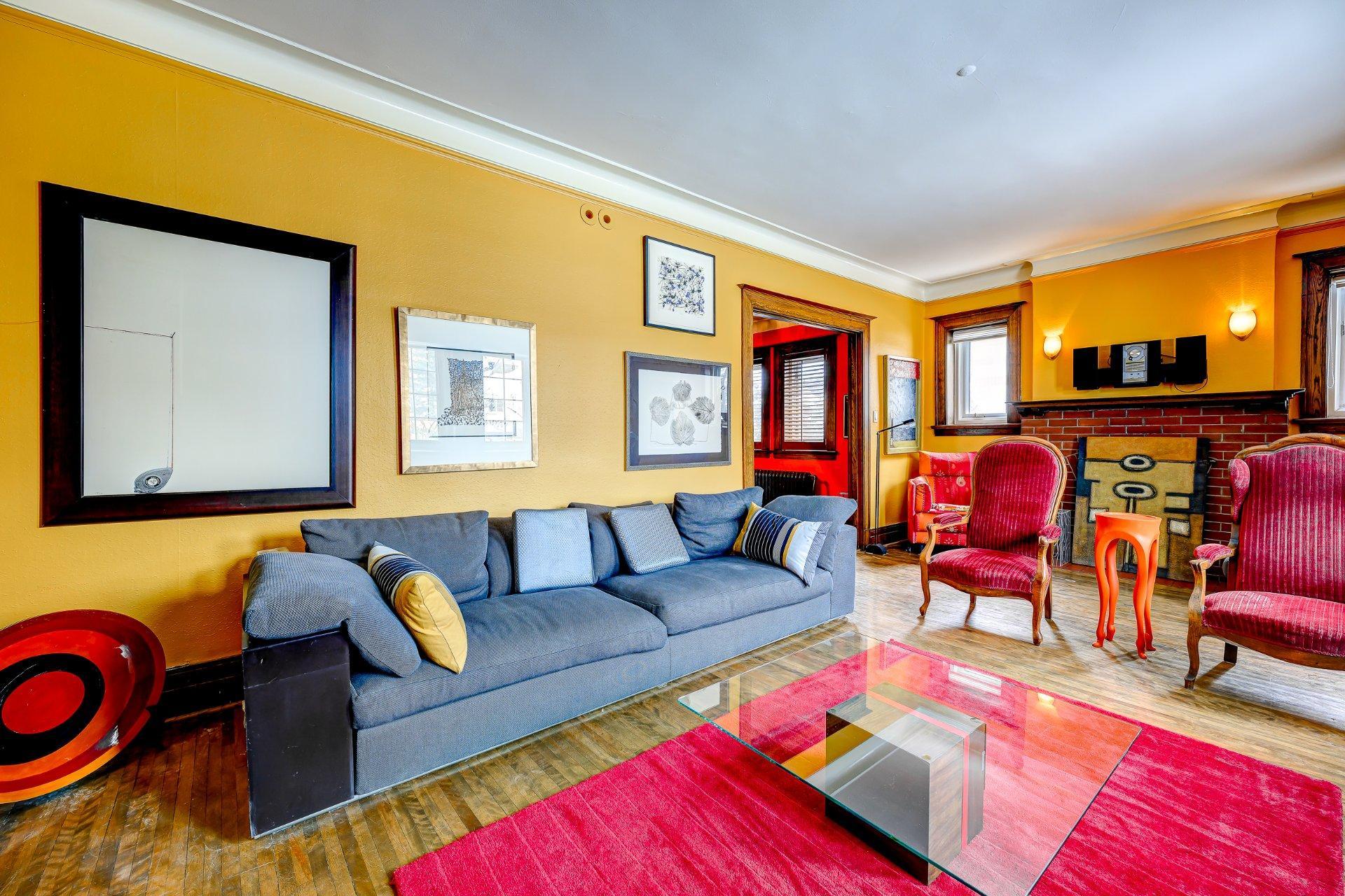 









72


Av. Kenaston

,
Mont-Royal,




QC
H3R1L8

