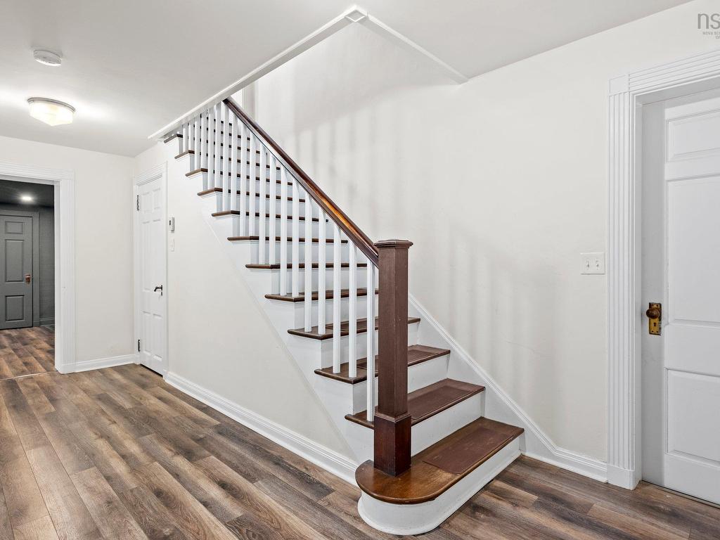 












1936 Bloomingdale

,
Halifax,




NS
B3H 4E5

