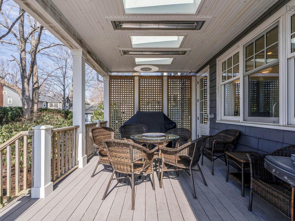 












1936 Bloomingdale

,
Halifax,




NS
B3H 4E5

